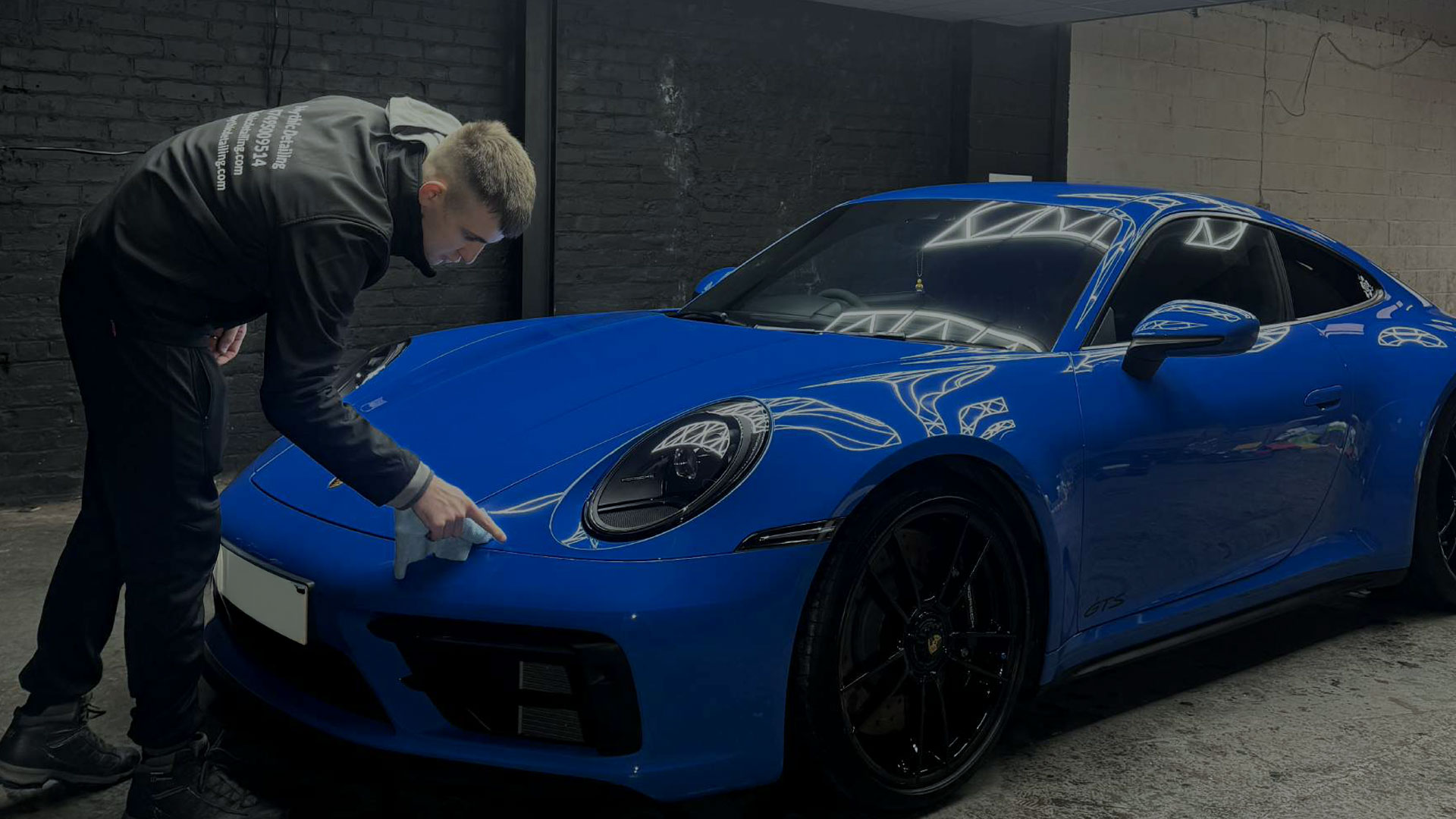 detailing slide blur